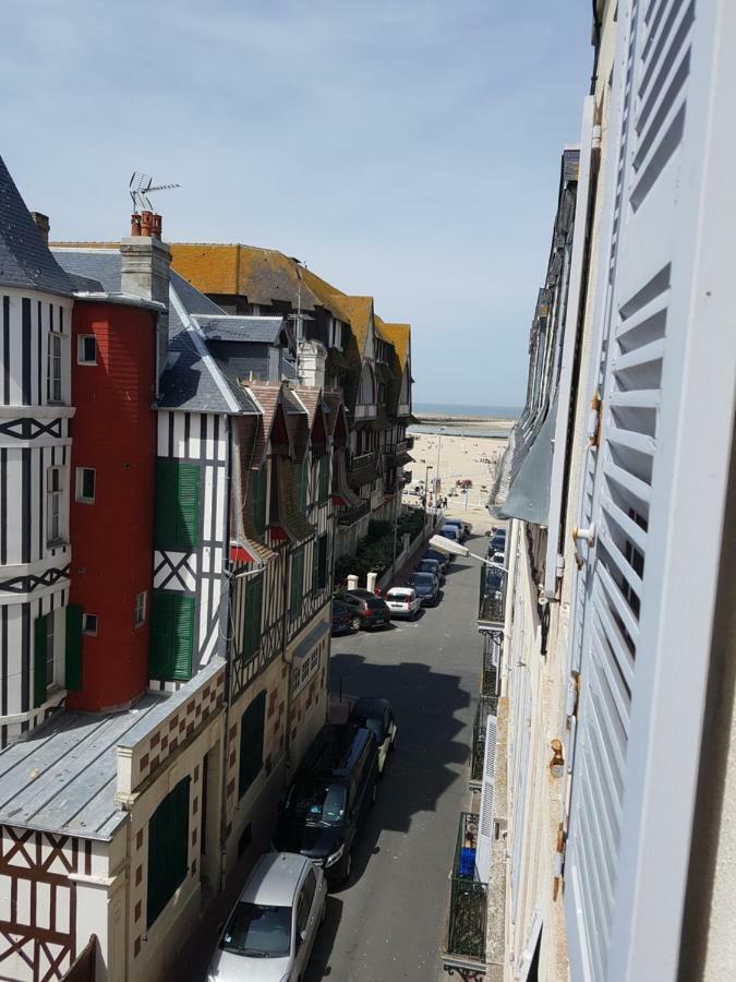 Duplex 50 M2 Au Pied Des Planches Διαμέρισμα Trouville-sur-Mer Εξωτερικό φωτογραφία